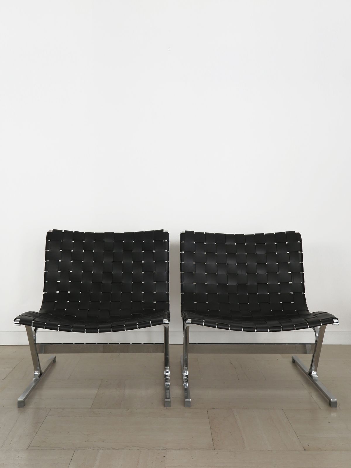 photo for sale Luar Ross Littel For Icf Midcentury Black Leather Metal Armchairs, Iatly 1965