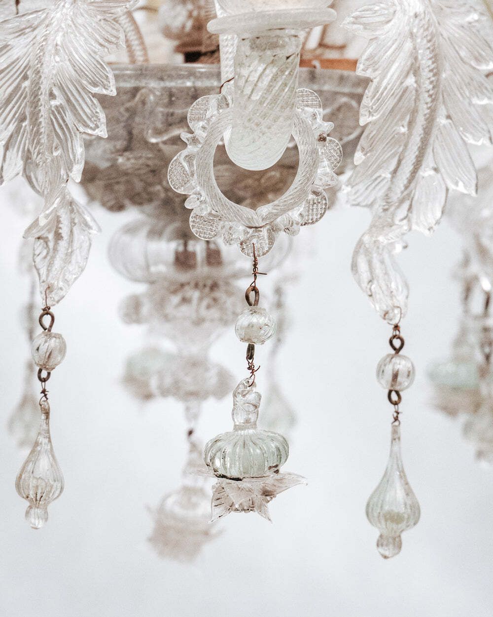 Vintage Venetian Hand Blown White Murano Glass 6 Lights Chandelier photo 3980.0