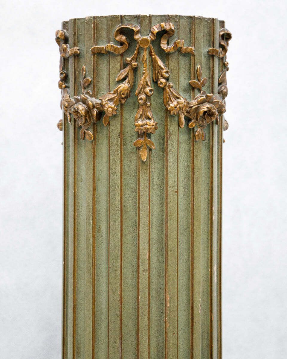 Antiek 19e Eeuws Voetstuk In Olijfgroen, Louis XVI Stijl photo Woonaccessoires