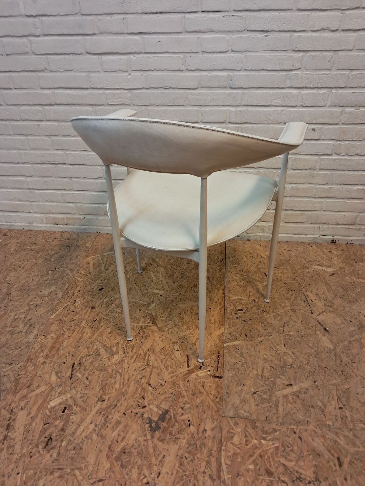 Fasem P40 Chair Leather, By Giancarlo Vegni photo for sale