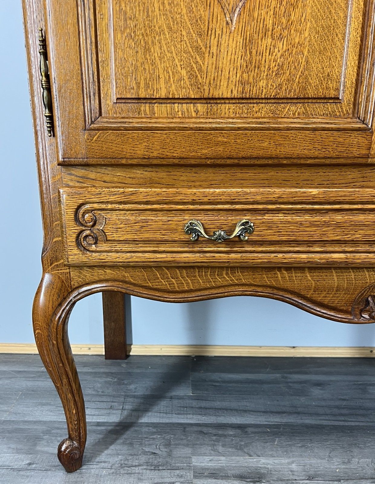 Cabinet Vintage French Louis Style Oak Carved Sideboard With Drawer Lot 4017 photo 499.0