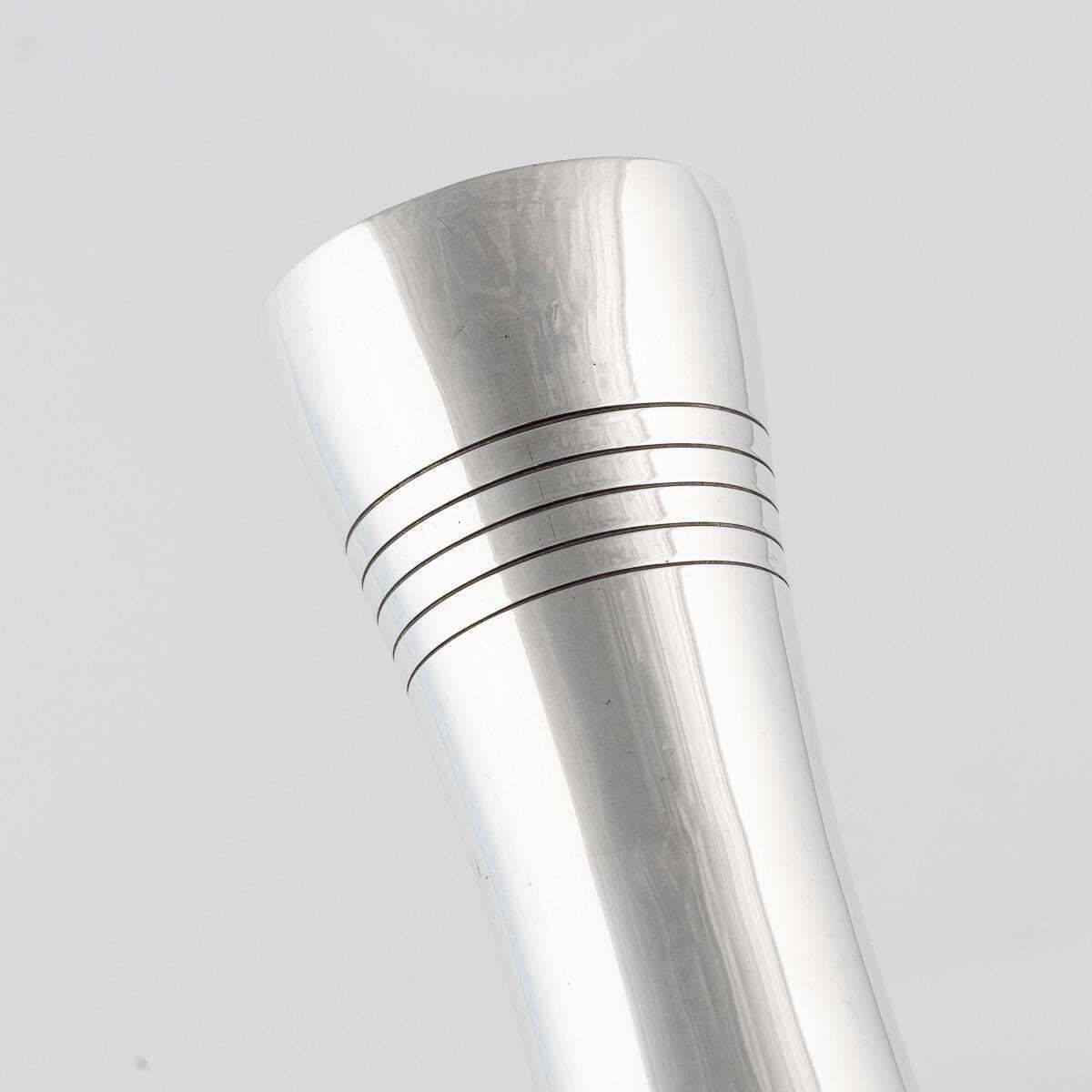 Novelty 20thc Silver Plated "Bell Form" Cocktail Shaker, Hukin & Heath C.1930 photo 1316.0