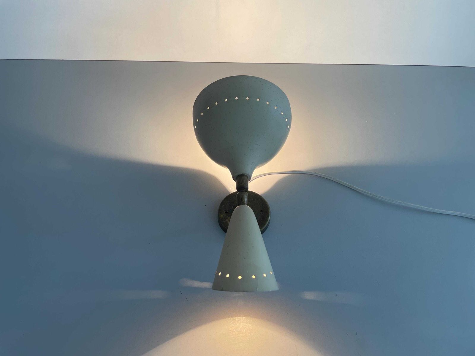 Exclusive Italian 2 Head Brass Wall Lamp By Lumen, 1950s, Italy