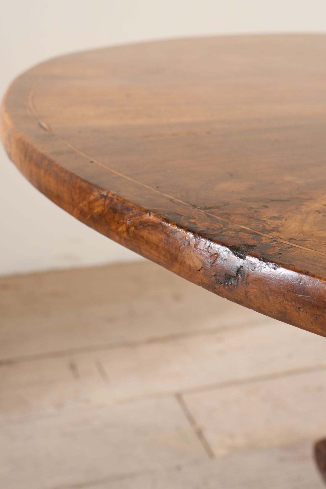 18th Century Italian Walnut Tilt Top Table photo vintage