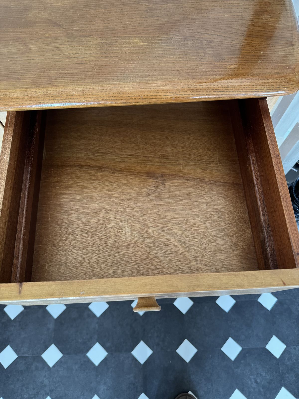 Ercol Sideboard photo 280.0