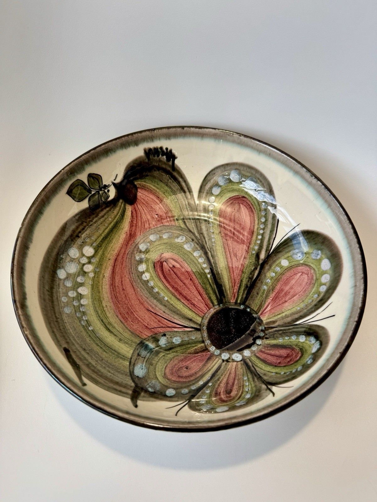 1960’s Willy Steinlin From St. Gallen, Ceramic Bowl With Flamboyant Bird Design photo vinterior