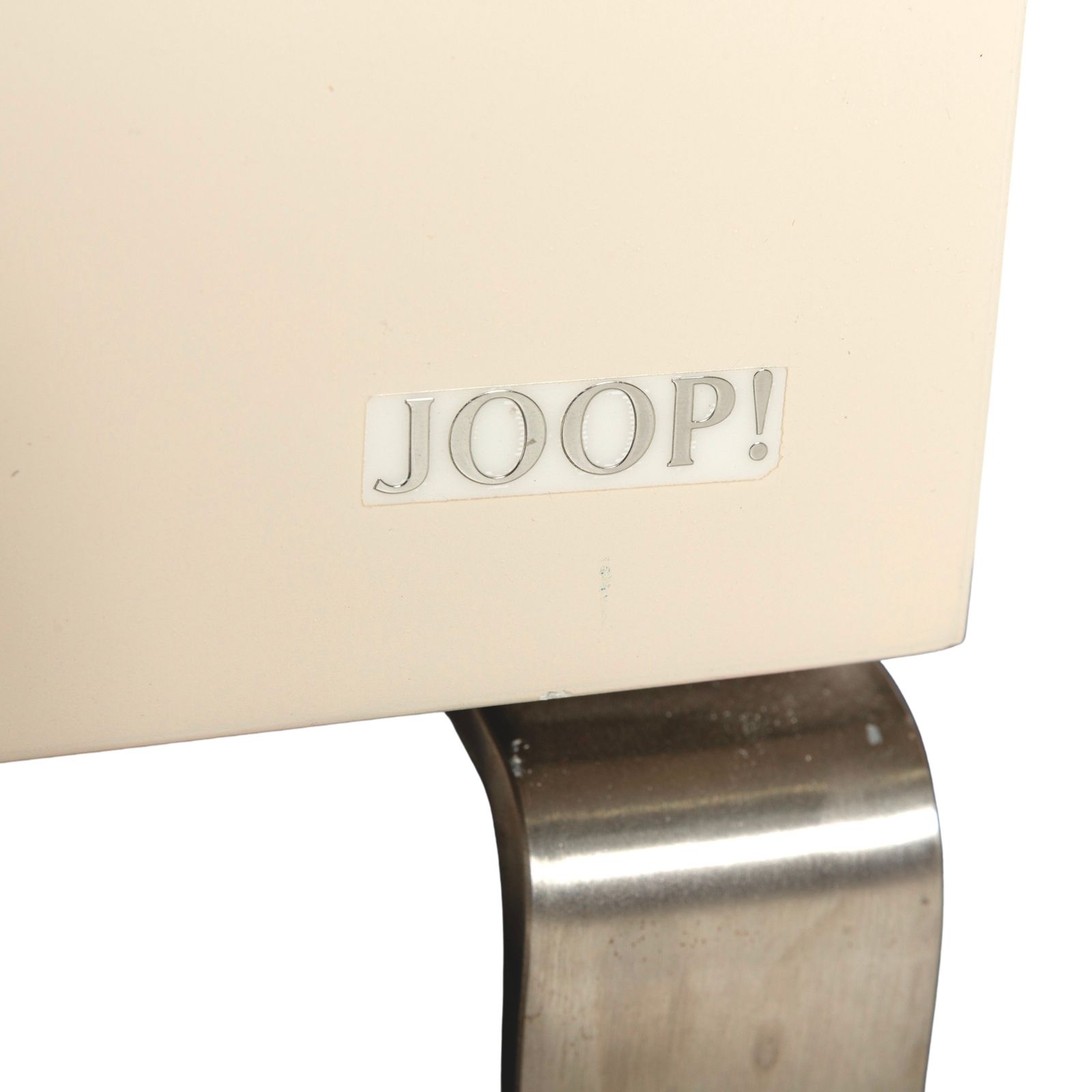 photo for sale Enfilade Joop! en verre, blanc et brun, avec tiroirs