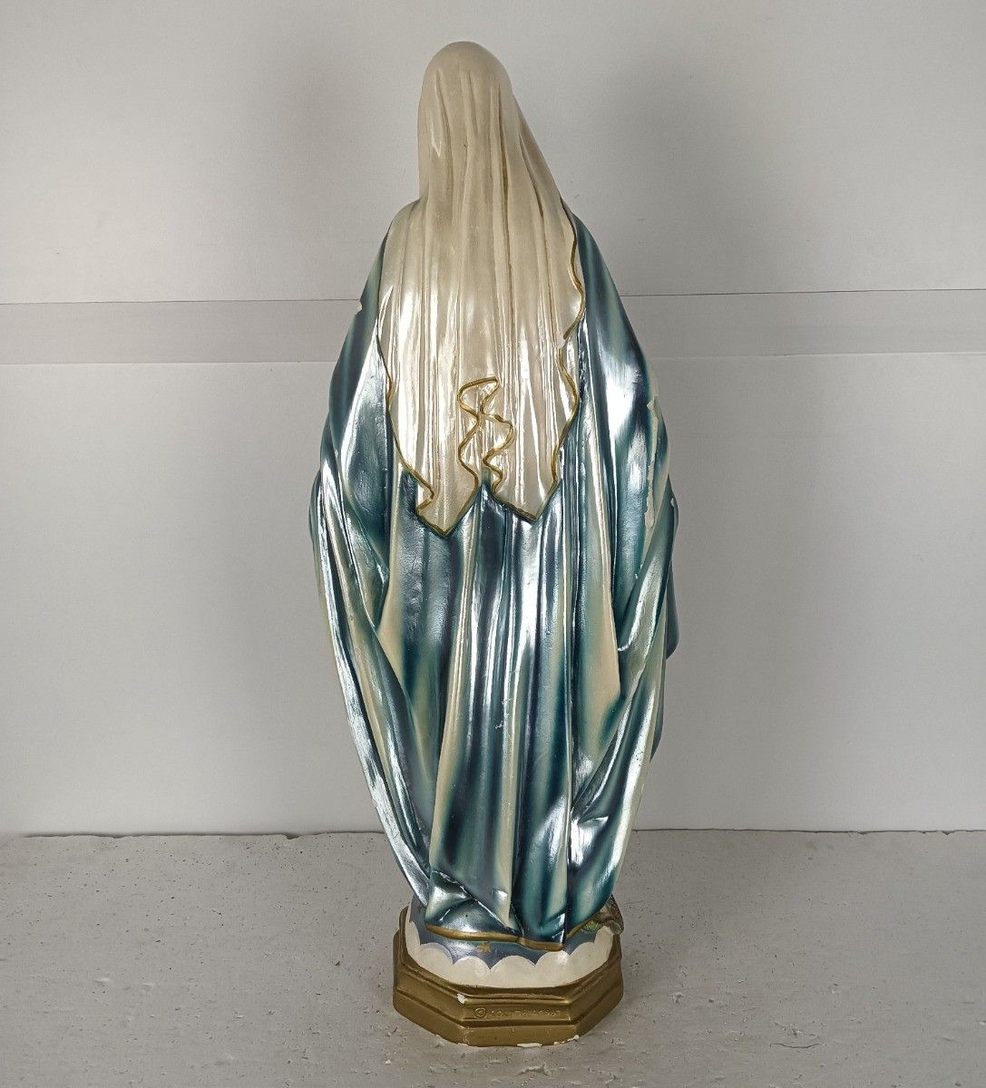 Large Plaster Statue Virgin Mary Open Arms Polychrome Our Lady Of Columbia Vinta photo Art