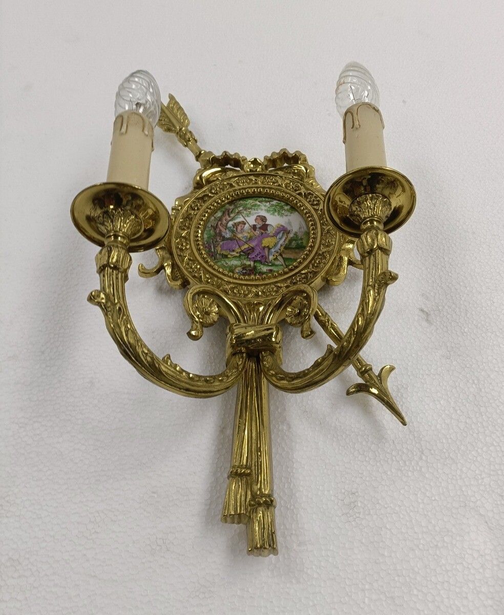 Gorgeous Pair Of Wall Sconces Lights Lamps Bronze Medallions Limoges Fragonard W photo 1093.0