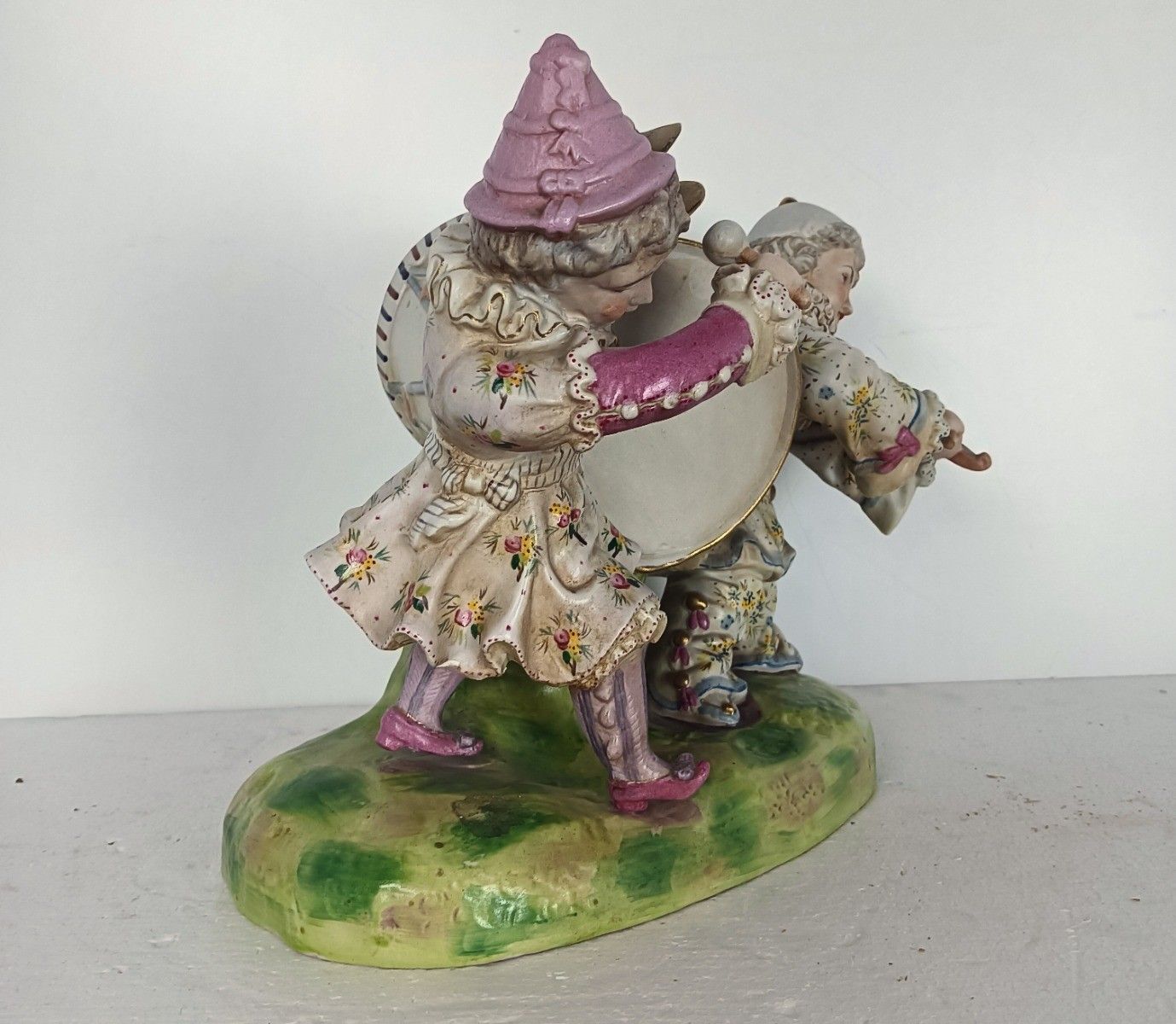 Sweet Figurine Indoor Planter  Musicians Porcelain Group Meissen Attributed Germ photo vinterior