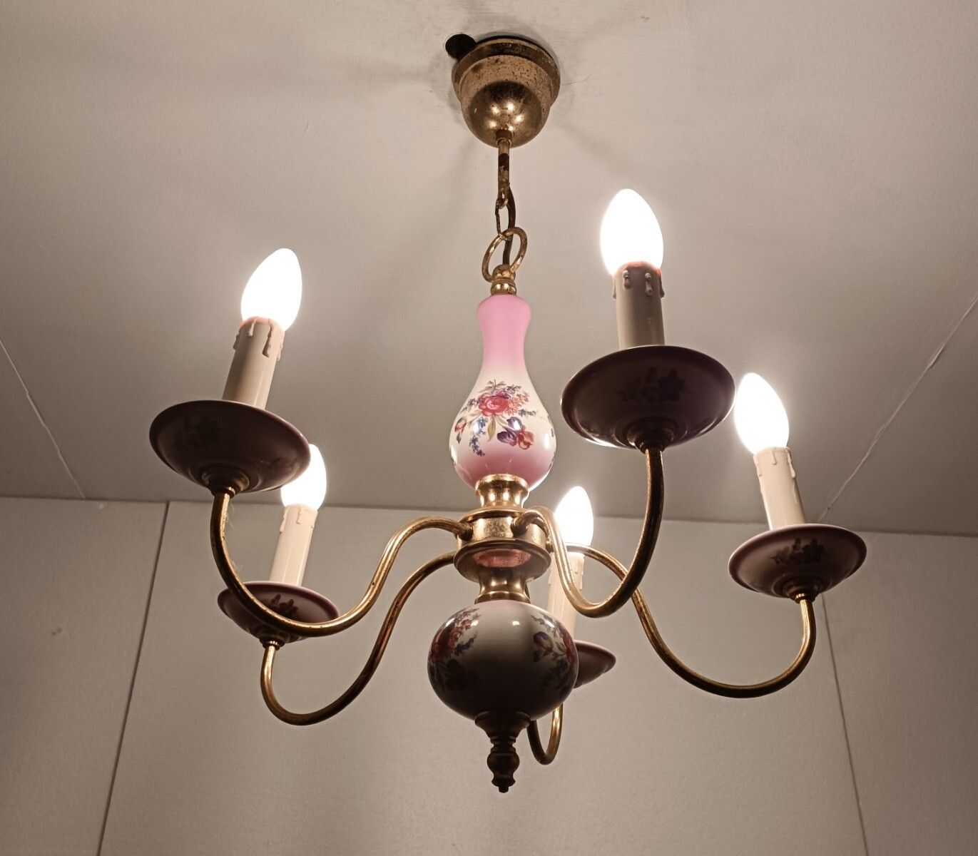 Chandelier 5 Arms Lights Ceramic Porcelain Ceramic Brass Italian Pink  Flowers L photo furniture