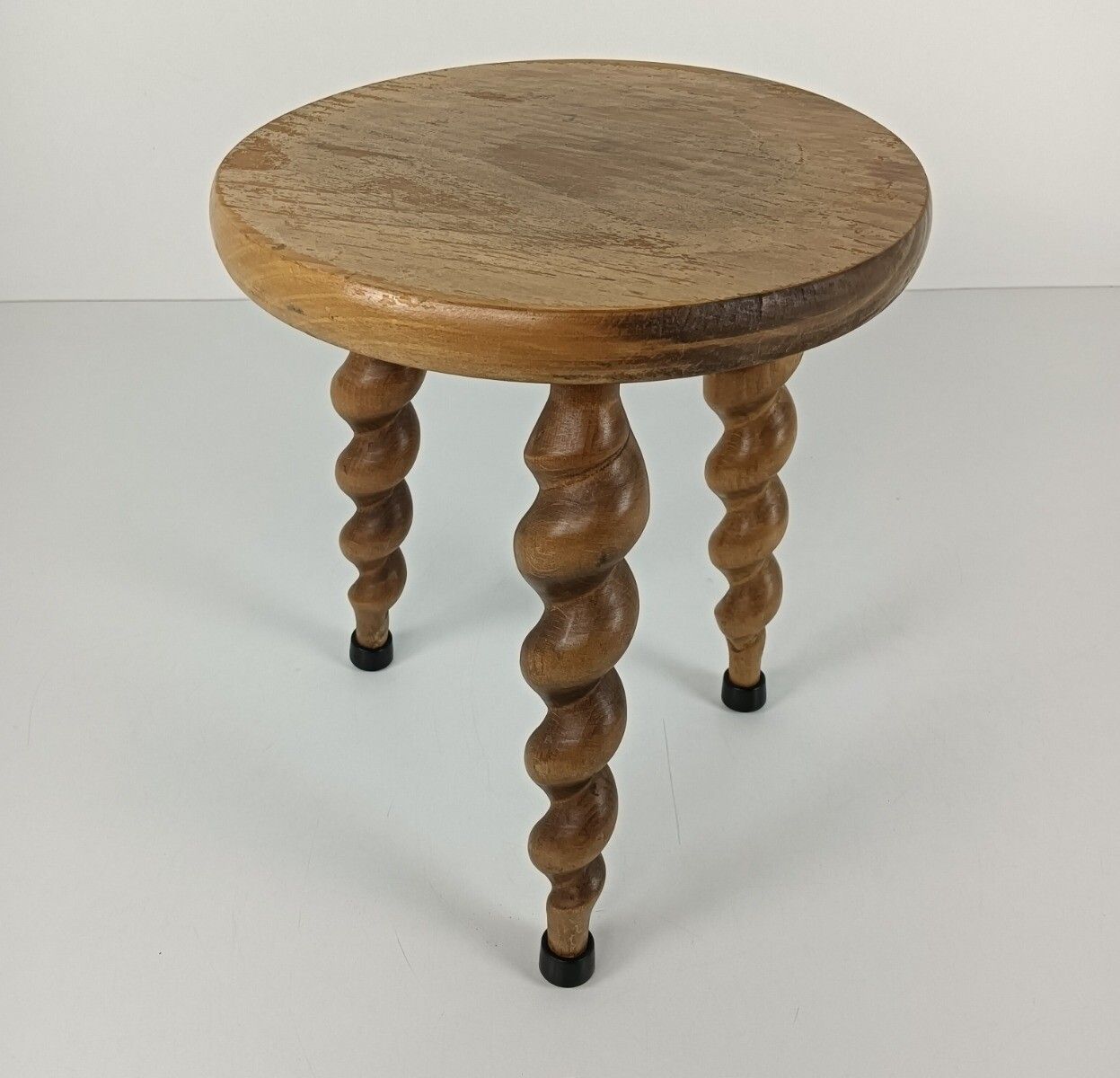 Antique Small Hand Carved Wooden Barley Twist Rare Milking Stool Pedestal Farmho photo 244.0