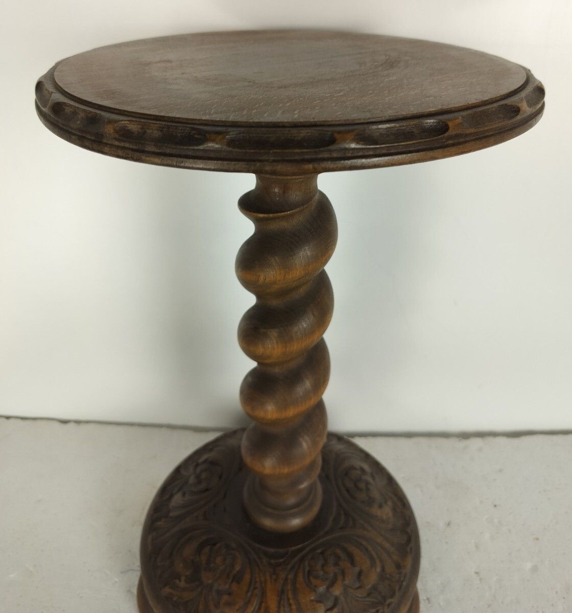 Gorgeous Pedestal Plant Stand Ornate Carved Wood Barley Twist Side Table Barn St photo Furniture