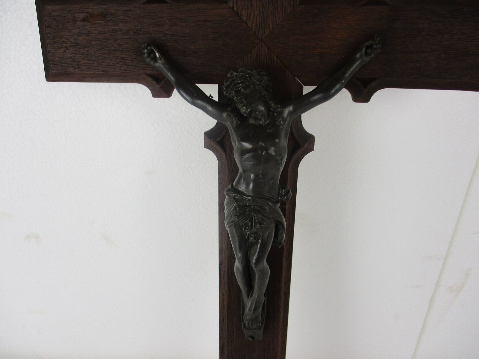 Hand Carved Wood Hanging Crucifix Cross Jesus Christ Spelter Beautiful Corpus Oa photo Home Decor