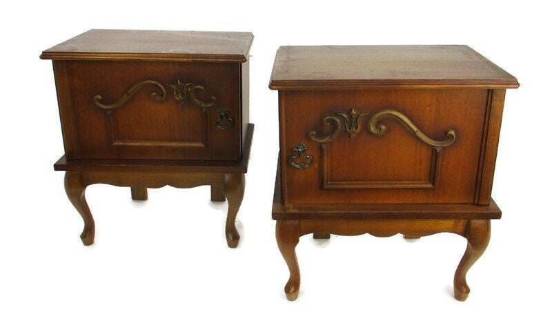 Pair Couple Vintage Nightstands End Tables Dresser 50s Vanity Cabinets Louis XVI