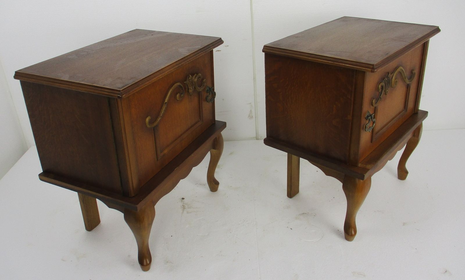 Pair Couple Vintage Nightstands End Tables Dresser 50s Vanity Cabinets Louis XVI photo vinterior