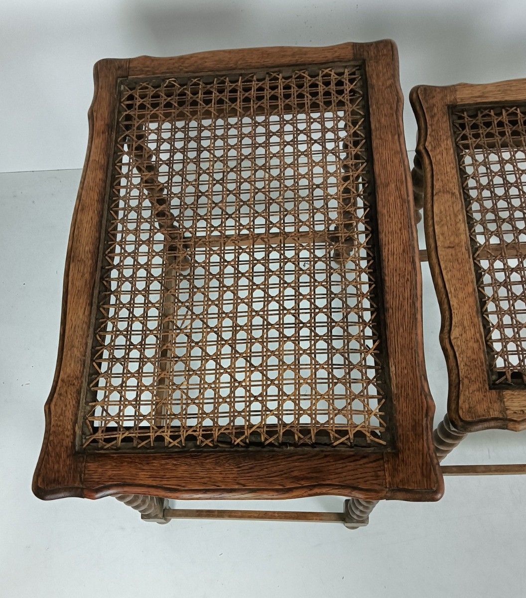 Set Of 3 Barley Twist Wooden Nesting Stacking Side Tables Rush Tops Barn Country photo 364.0