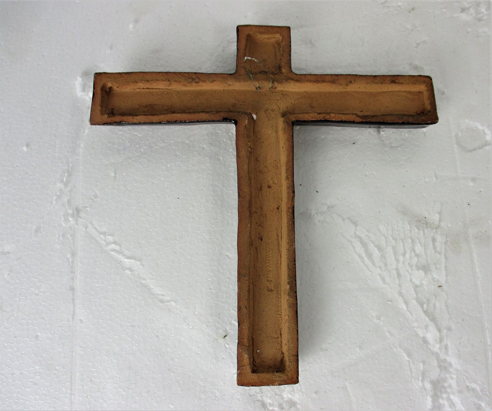 Mid Century Design Ceramic Modern Crucifix Ceramic Fat Lava Gold Gilded Marked M photo Art