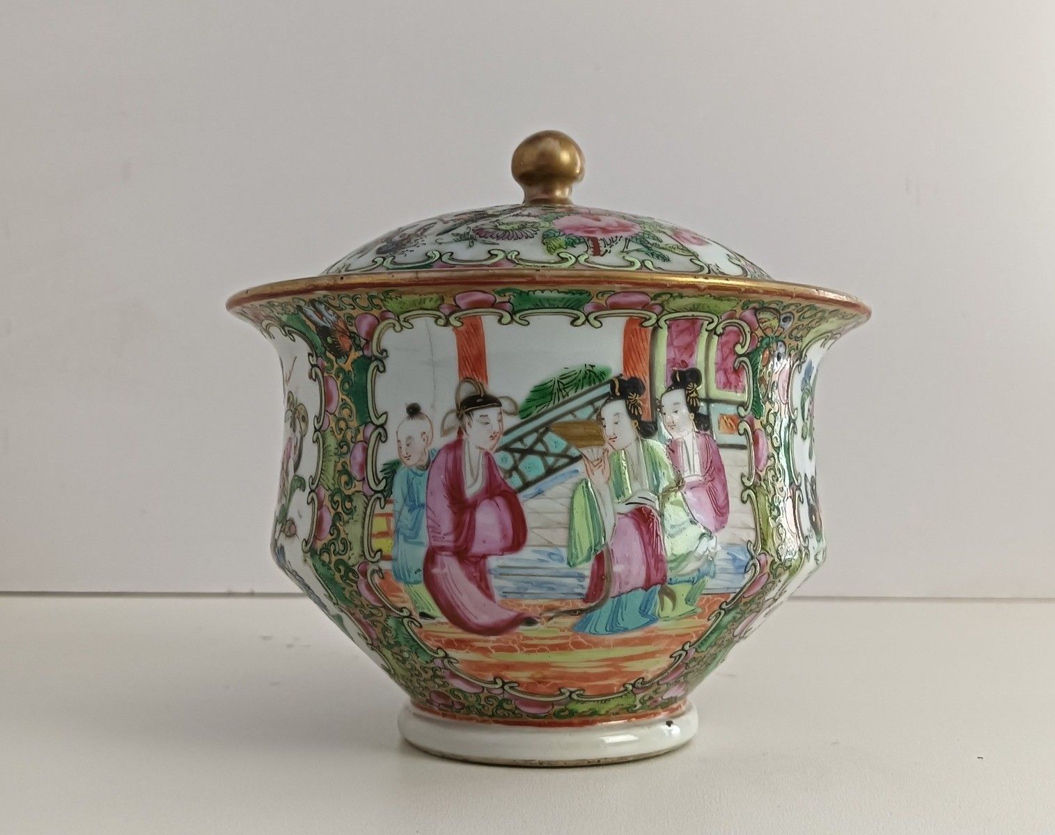Antique Family Rose Chinese Bonbonniere Lidded Dish Small Urn Tureen photo for sale