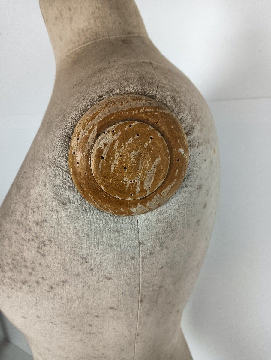 Antique  Mannequin Haute Couture Dress Form Girard Paris Loft Wooden Base photo vintage