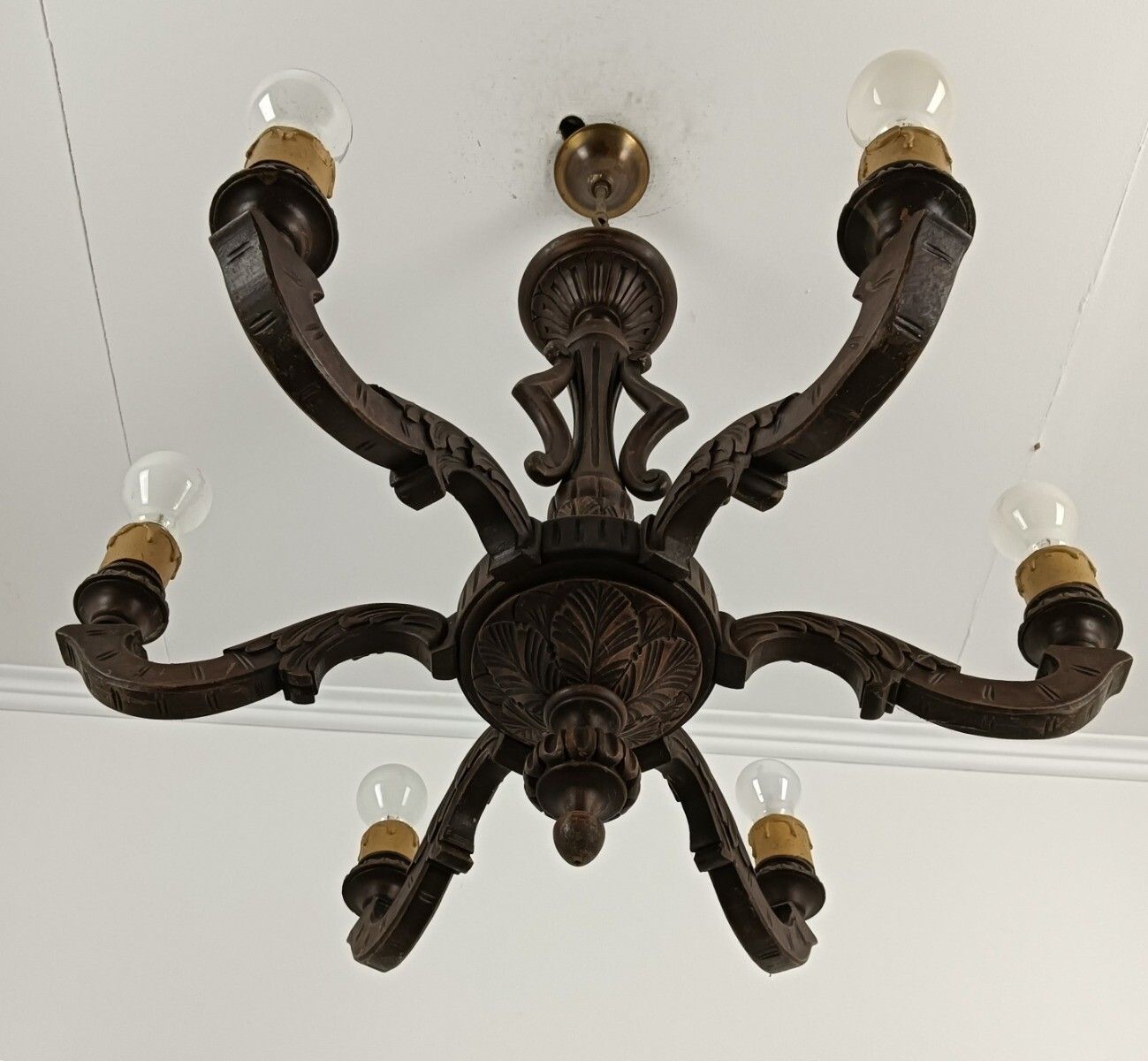 Hand Carved Wood Wooden Chandelier Fixture 6 Lights Lovely Barn Farmhouse Countr photo for sale