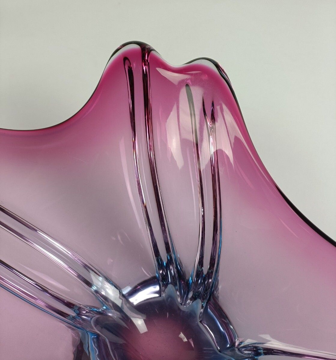 Italian Cranberry Blue Bowl Dish Centerpiece Murano Seguso Art Glass Modernist X photo vintage