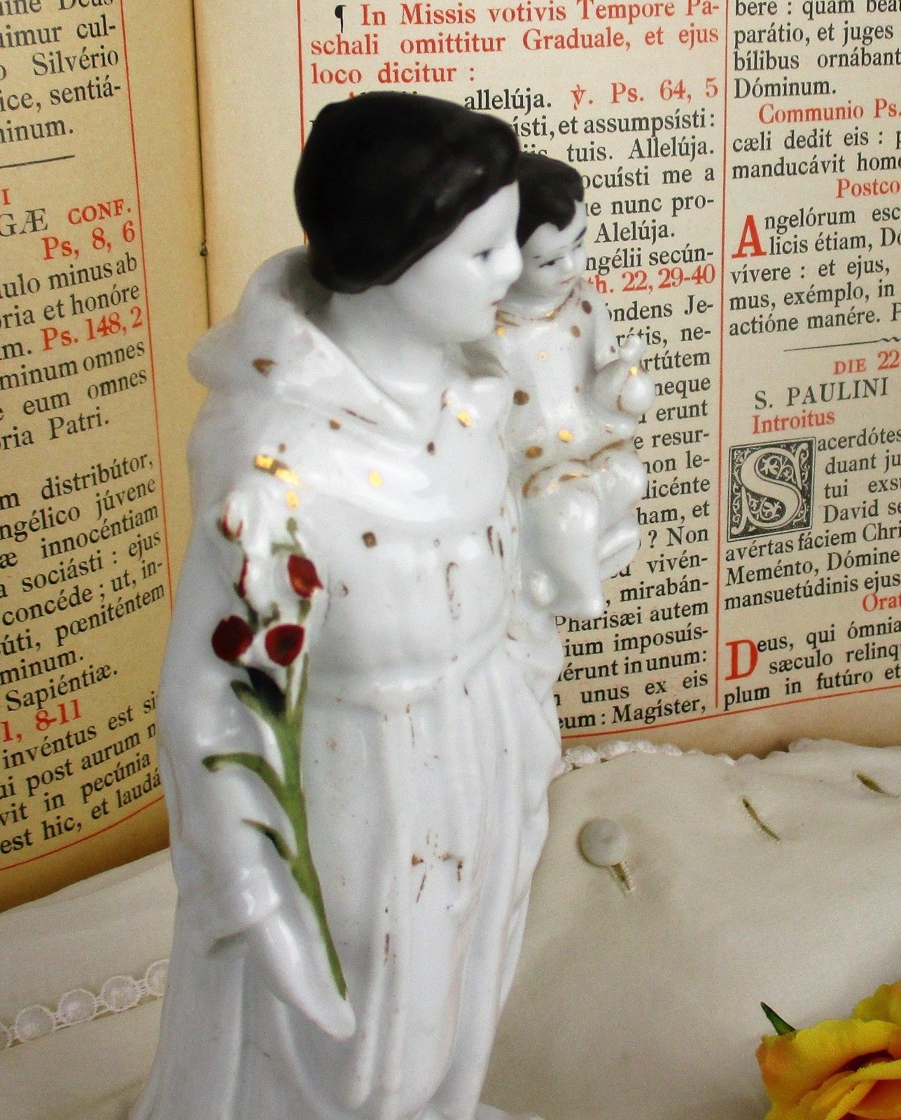 Antique 1900 Vieux Paris Porcelain  Statue H. Heart Virgin Mary Infant Jesus 9" photo Art