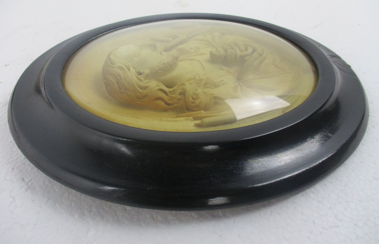 Antique Oval Ornate Wooden Frame  Convex Glass Dome Jesus Christ Holy Sacred Hea photo Home Decor