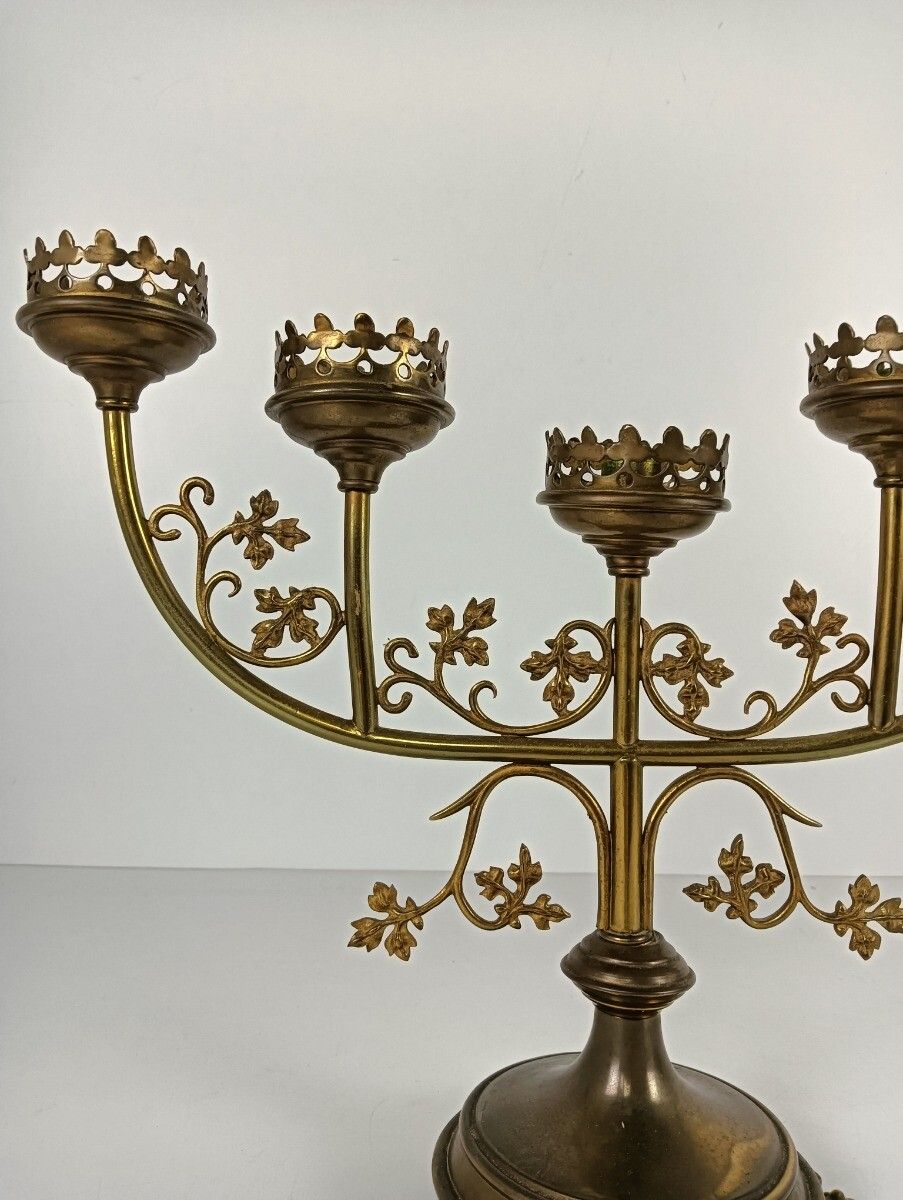Candle Holder Brass Ornate Hollywood Regency Style Stylish Candelabra 5 Arm Leaf photo vinterior