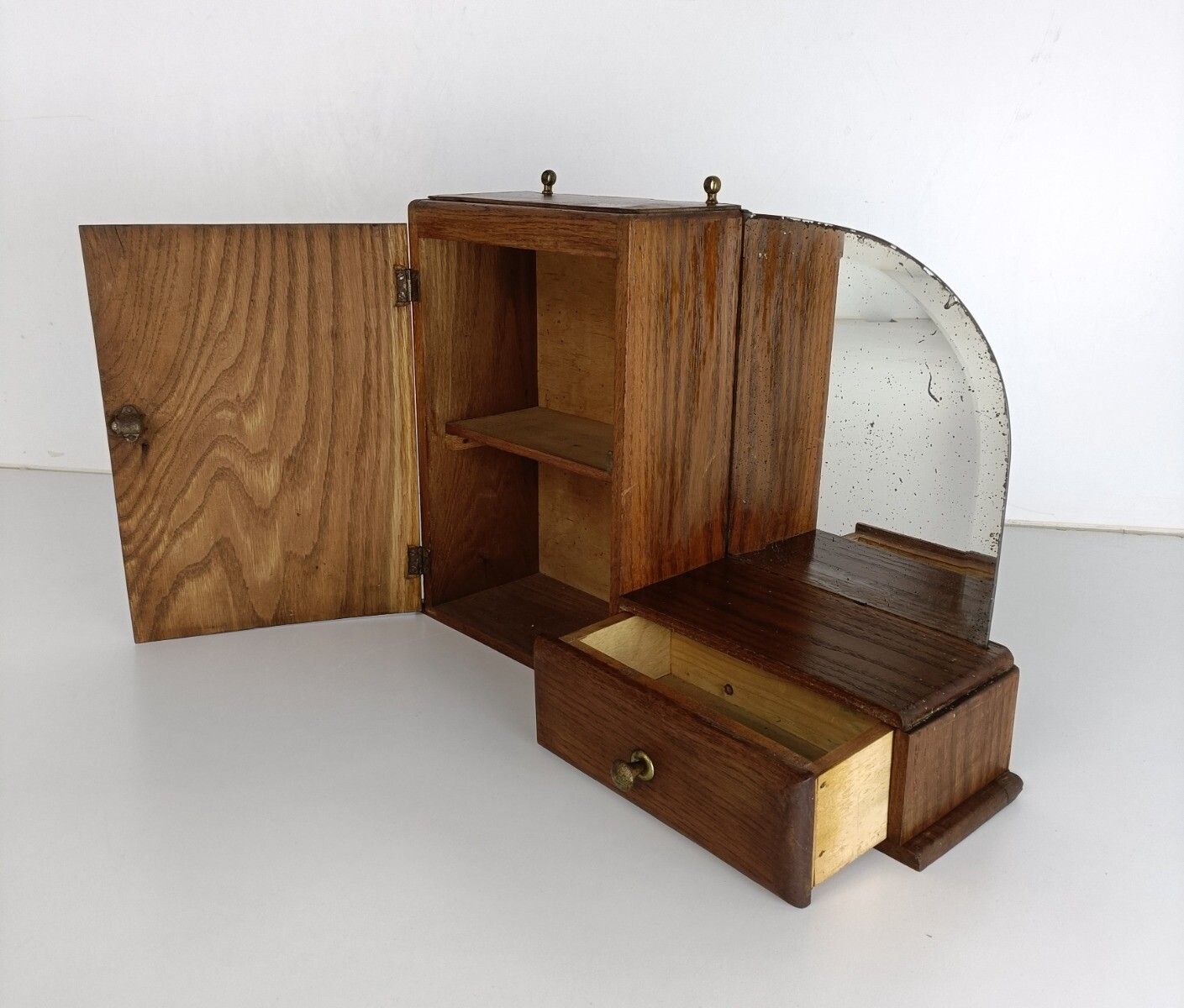 Gorgeous Antique Art Deco Medicine Apothecary Cabinet Beveled Glass Mirror Bathr photo Furniture