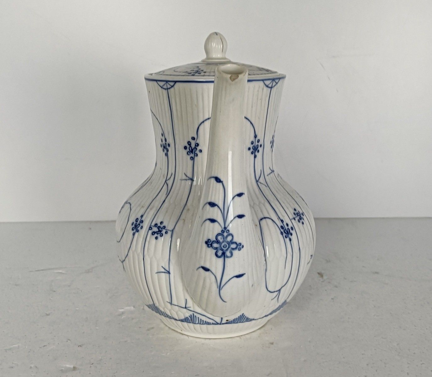 Opaque De Sarreguemines Copenhagen Kopenhagen Fluted Teapot Coffee Pot Marked Ic photo furniture