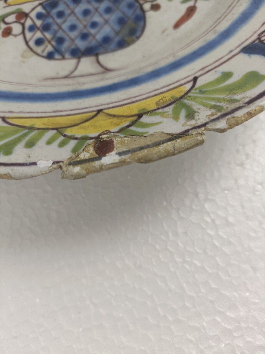 Couple 19th Century Delft Wall Hanging Charger Plates Polychrome Antique Collect photo Home Decor