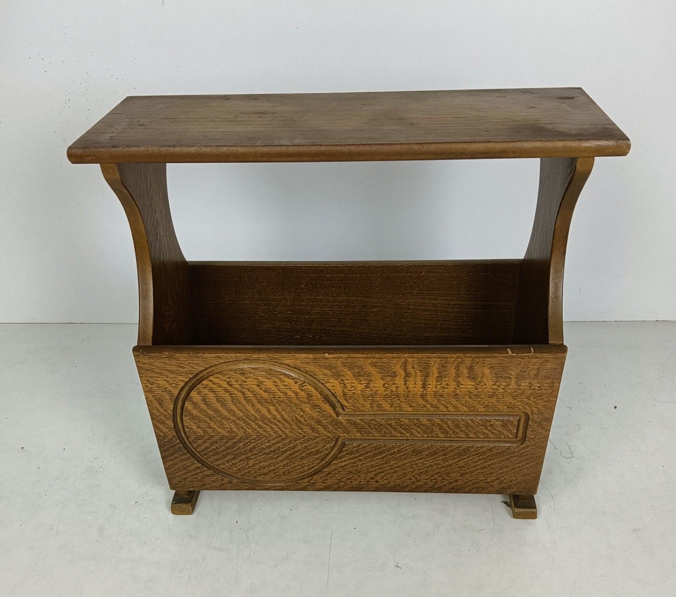 Vintage Wooden Newspaper Magazine Basket Rack Side Table Barn Style photo 140.0