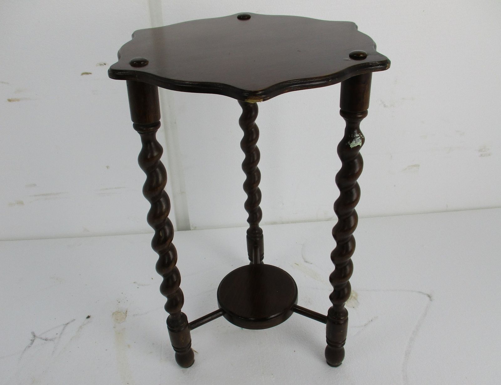 Barley Twist Tripod Side Display Table Pedestal Plant Bonsai Stand Country Barn photo furniture