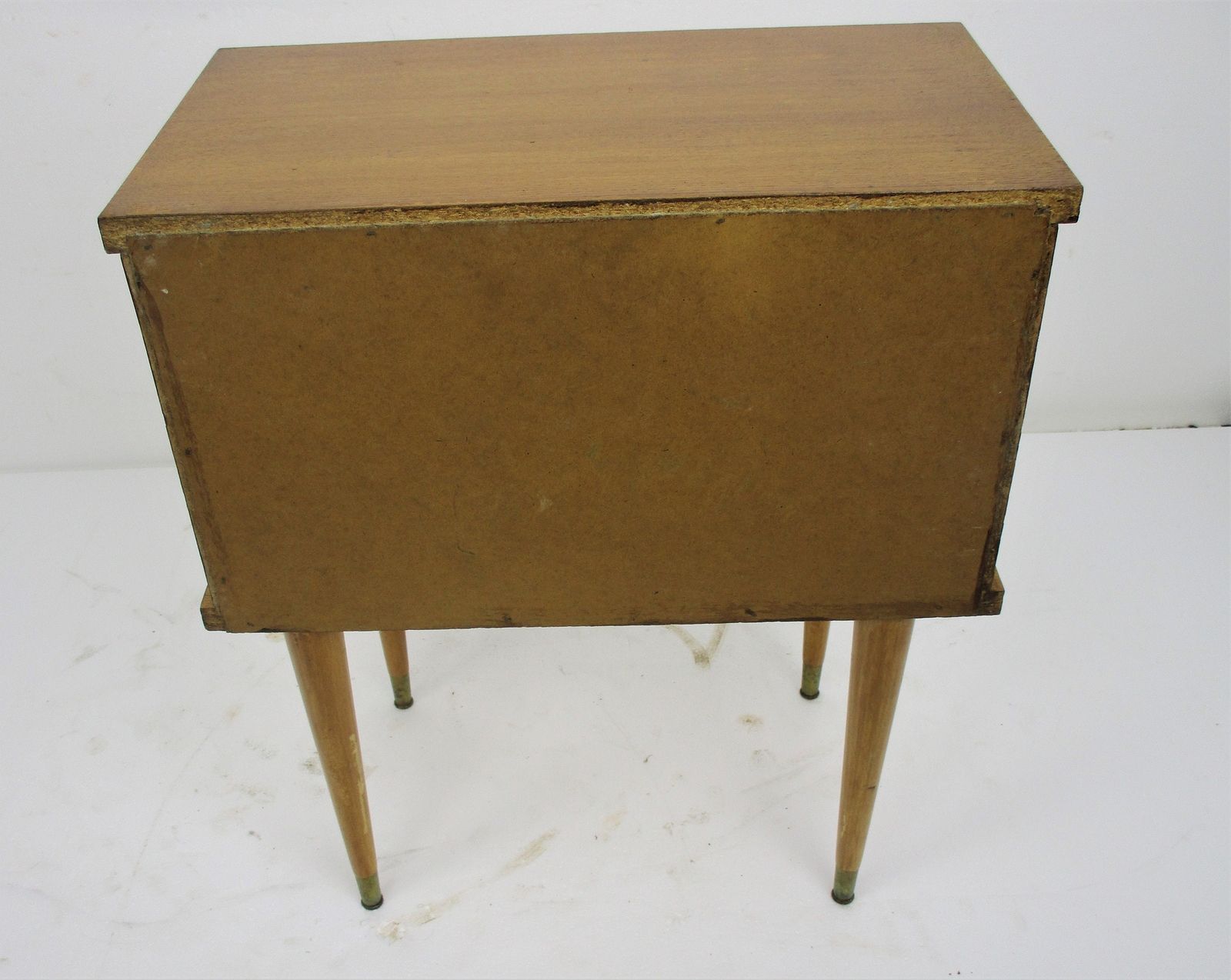 photo furniture Vintage Nightstand Mid Century Danish Modern Style End Table Modernist Funky Era