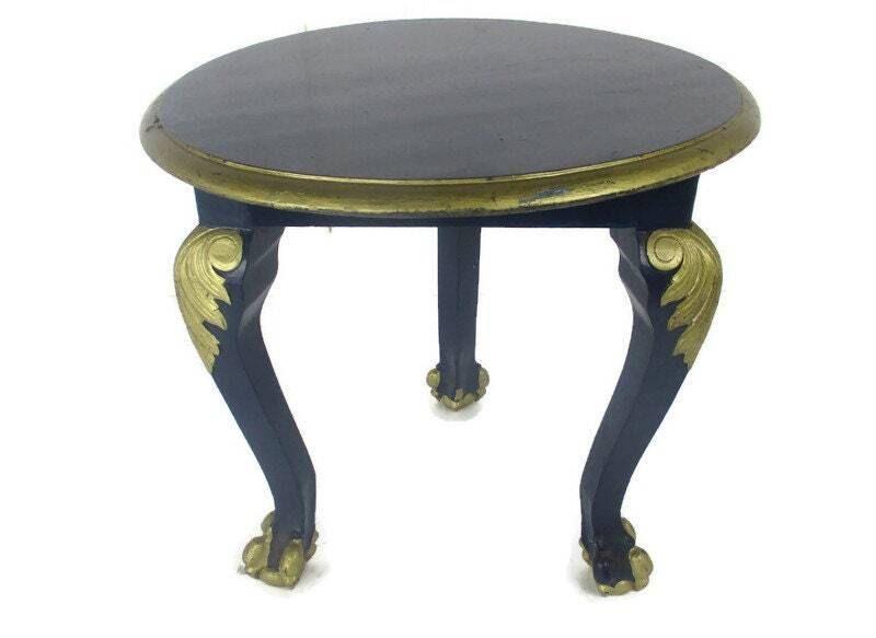 Vintage Round Hand Carved Wood Coffee Side Table Louis XV Philippe Ornate Lion L