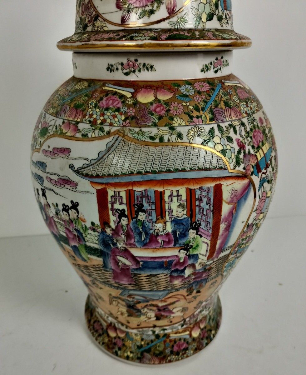 Huge Chinese Vintage Hand Painted Vase Urn Foo Dog Family Rose Lidded photo 244.0