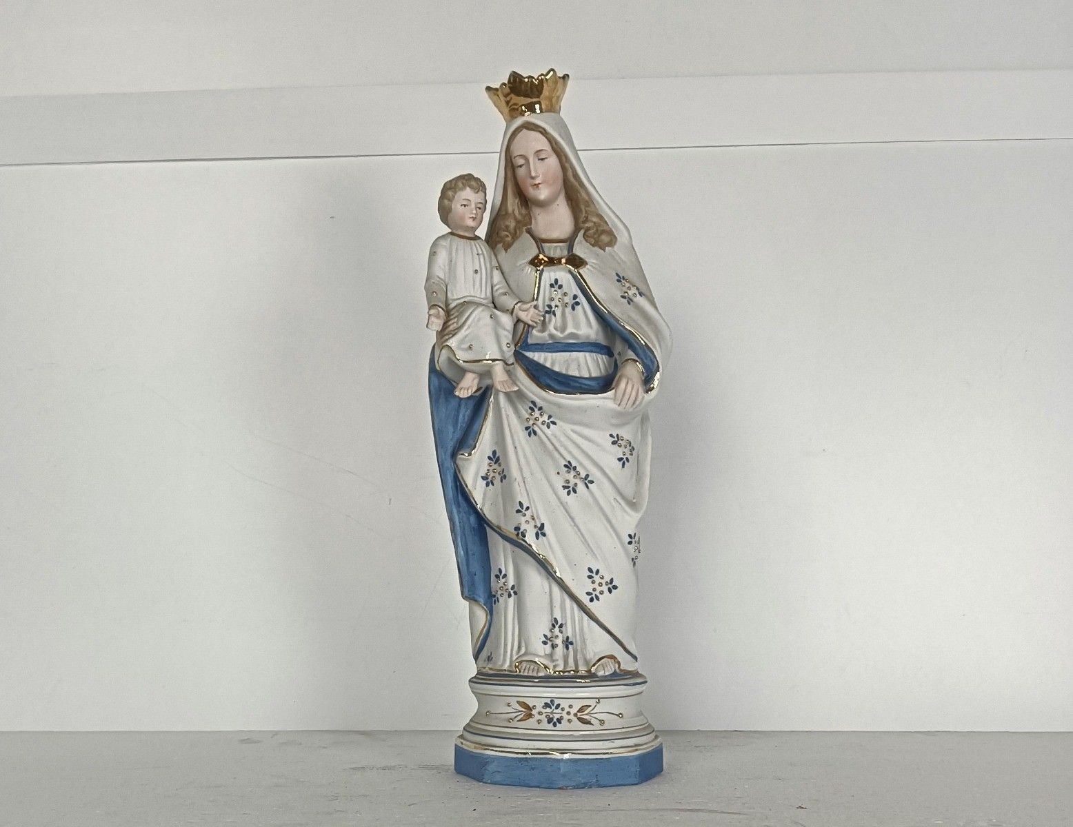 Antique Porcelain Bisque Statue Virgin Mary Our Lady Madonna With Infant photo 211.0