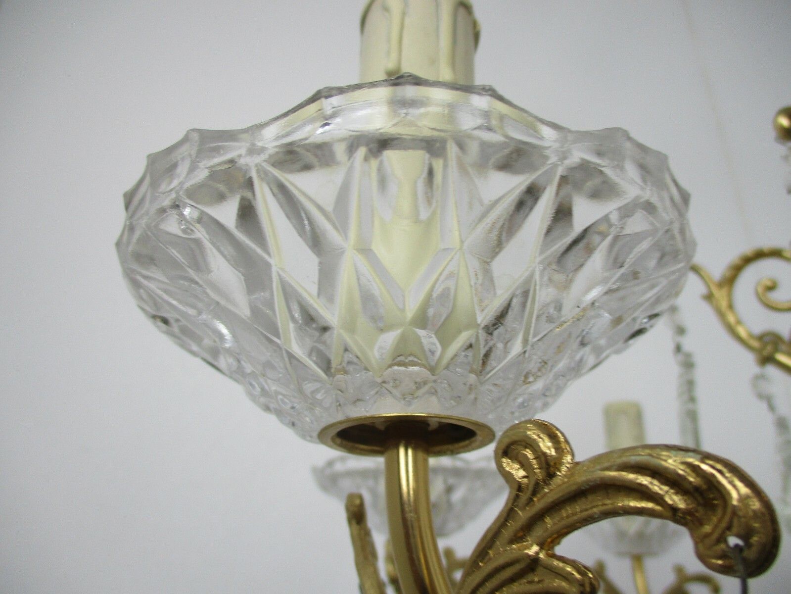 photo for sale Gorgeous Chandelier 8 Arms Lights Brass Prisms Hollywood Regency Marie Therese