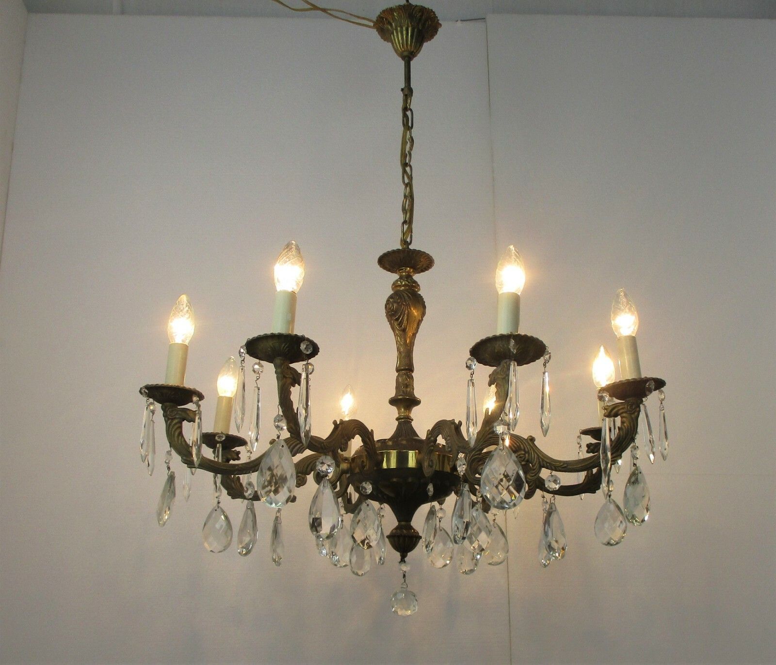 8 Arm Lights Chandelier Revival Hollywood Regency Style Brass Ornate Prisms photo furniture