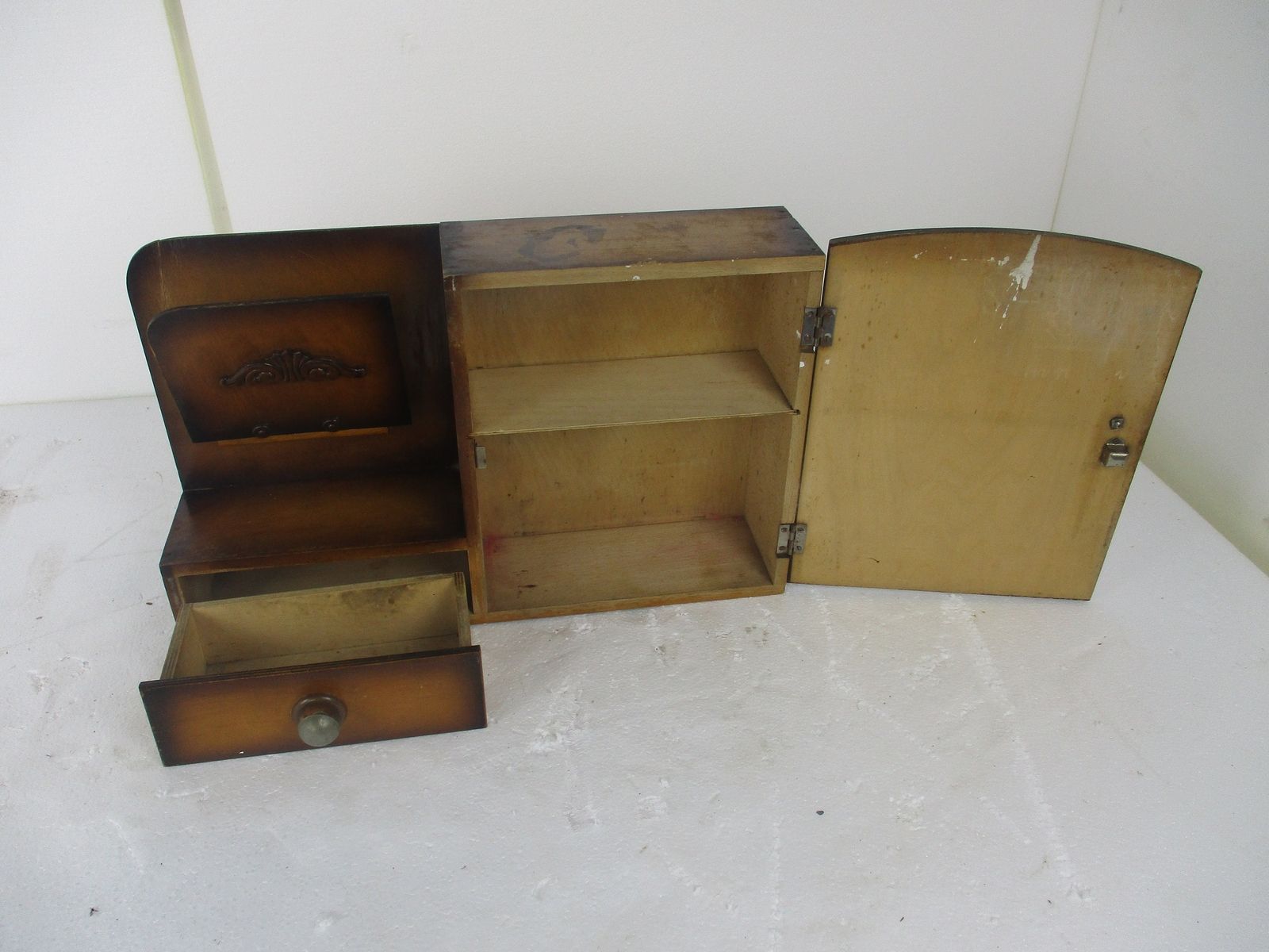 Art Deco Kitchen Apothecary Medicine Wall Bathroom Cabinet Wood Letter Holder photo vintage