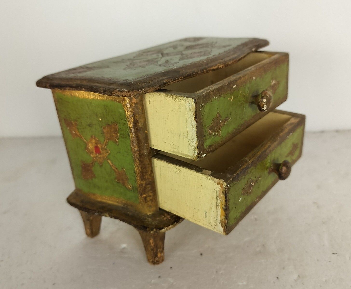 Small Italian Mid Century Hollywood Regency Florentine Jewelry Trinket Box Cabin photo vinterior