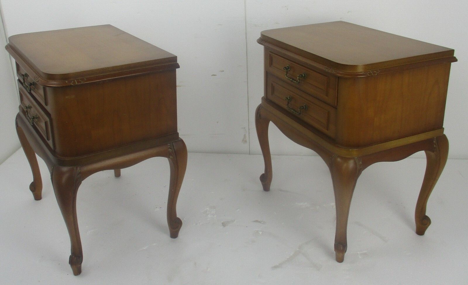 Furniture Couple French Louis XV/XVI Style Wooden Nightstands End Tables Chest Of Drawers photo
