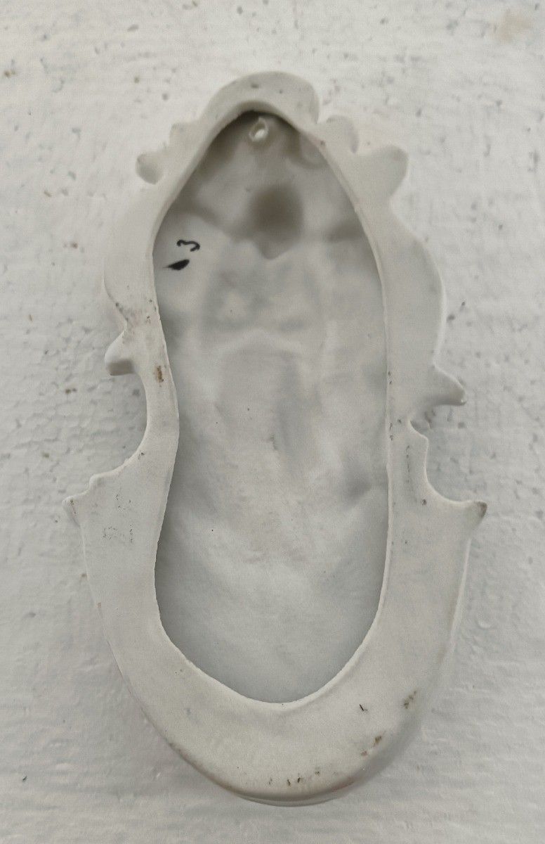 Holy Water Font Vessel Porcelain Antique Neo Gothic Angel Green  Wall Hanging Lo photo 105.0