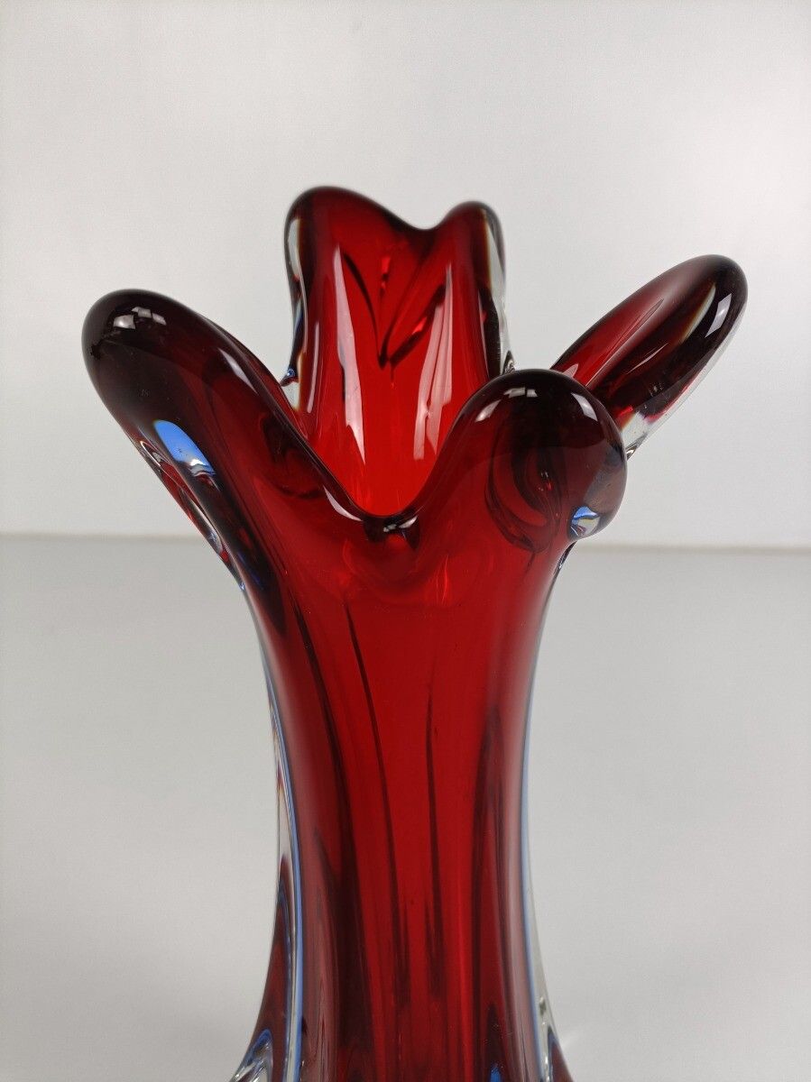 photo furniture Italian Vintage Red  Blue Art Glass Vase Murano Style  Beautiful Hand Blown