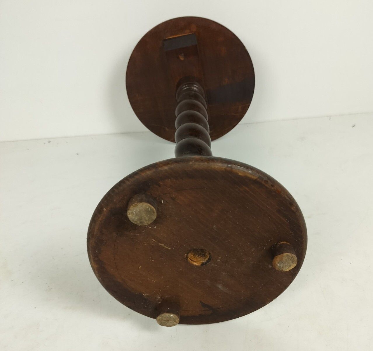 Hand Carved Ornate Wood Barley Twist Pedestal Smokers Side Plant Stand Table Far photo vinterior