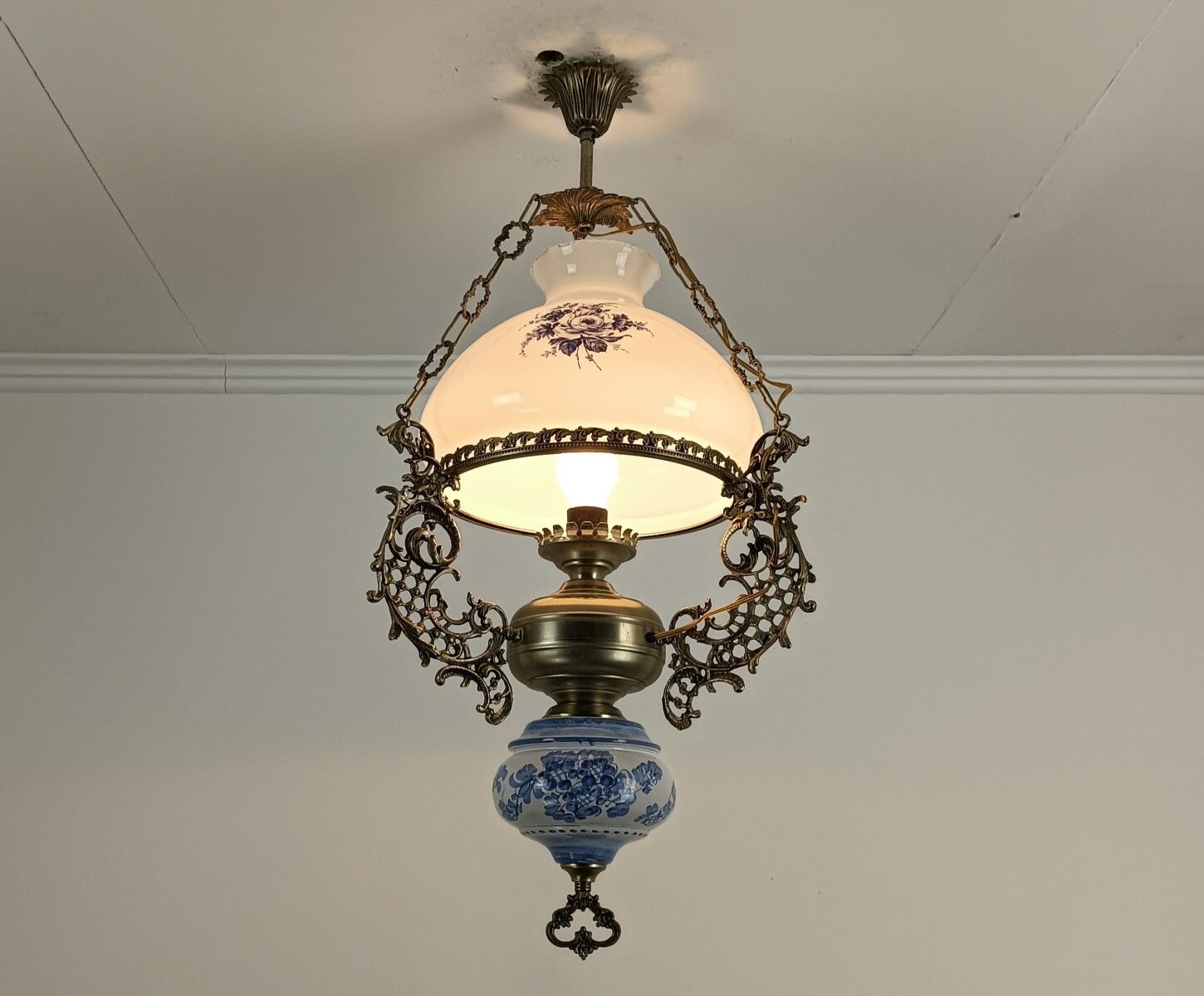 Gorgeous Delft  Chandelier Blue White With Lampe Belge Antique French Country St photo vinterior