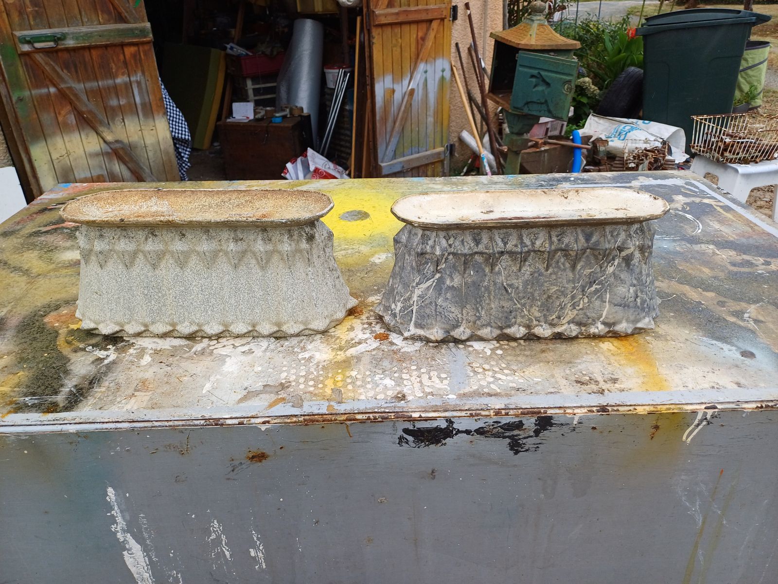 Garden Decor Pair Of Enamelled Cast Iron Planters From 1900 From Charleville Mézières photo