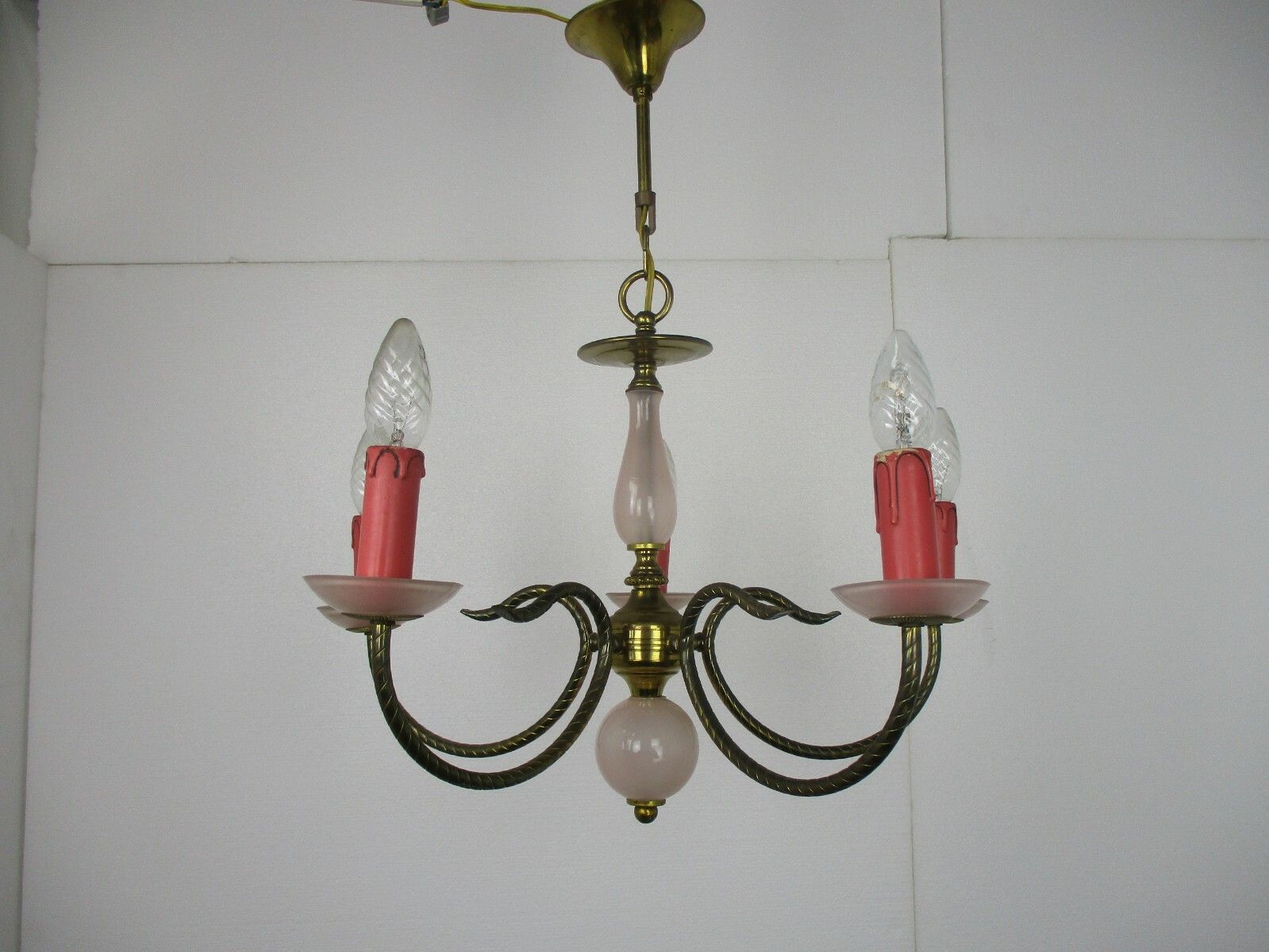 Chandelier Hollywood Regency Romantic 5 Arm Lights Opaline Glass Pink Brass photo vintage