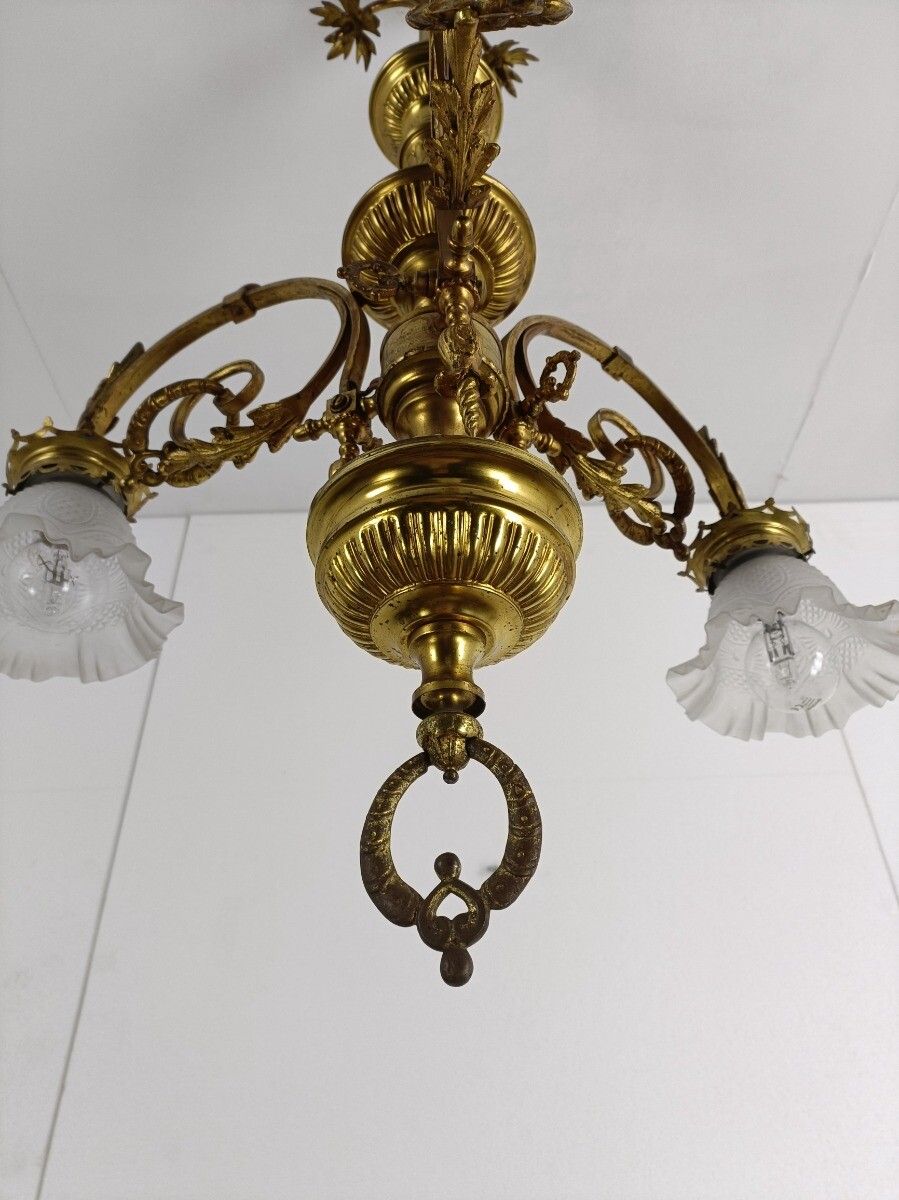 Brass Antique Gas Chandelier Electrified 3 Arms Lights Ornate Tulip Shaped Shade photo 768.0